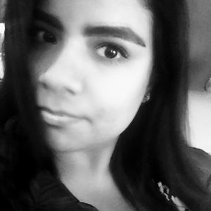 Meet your Posher, Cazares